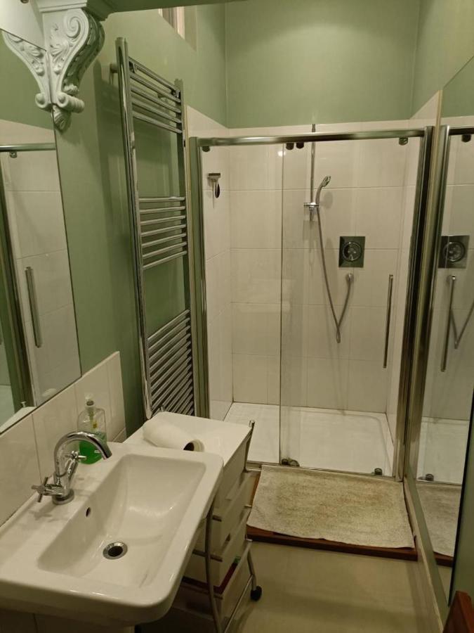 City Centre Flat - Sleep Upto 4 إدنبرة المظهر الخارجي الصورة