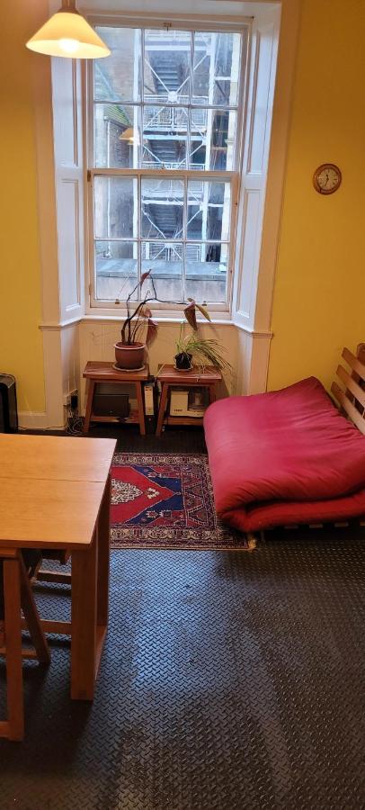 City Centre Flat - Sleep Upto 4 إدنبرة المظهر الخارجي الصورة