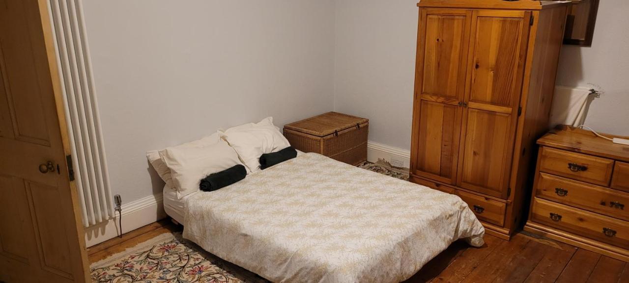 City Centre Flat - Sleep Upto 4 إدنبرة المظهر الخارجي الصورة